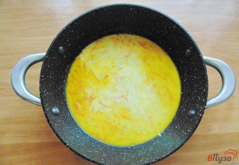 Фото приготовление рецепта: Куриные тефтели в сметанном соусе шаг №4