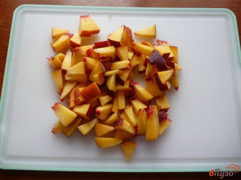 Фото приготовление рецепта: Пирожки с персиками шаг №9
