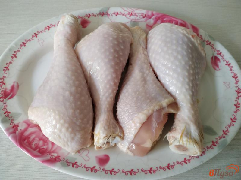 Фото приготовление рецепта: Куриные голени запеченые в соусе сацебели шаг №1