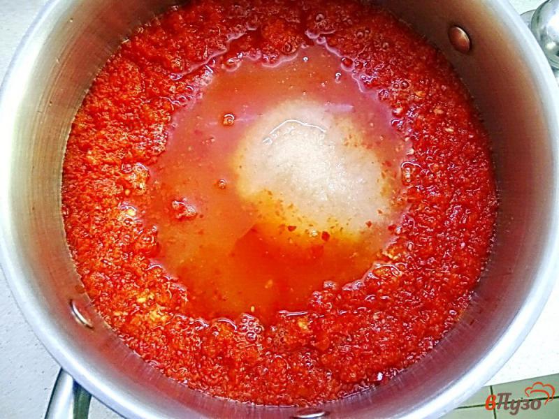 Фото приготовление рецепта: Приправа из перцев и чеснока шаг №8