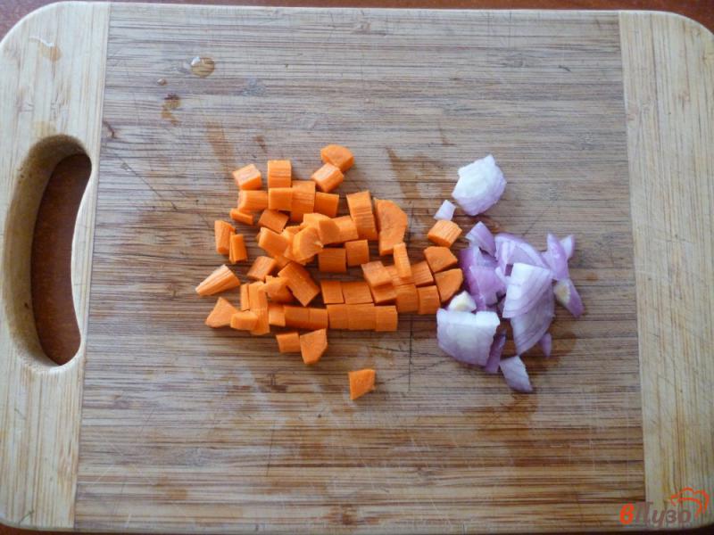 Фото приготовление рецепта: Суп-пюре из чечевицы шаг №2