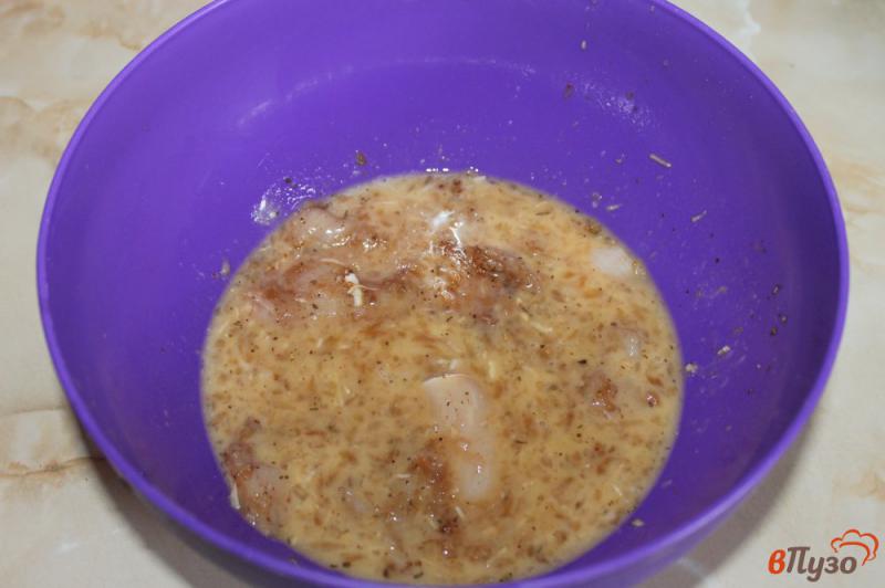 Фото приготовление рецепта: Отбивные из куриного мяса в луковом маринаде шаг №5