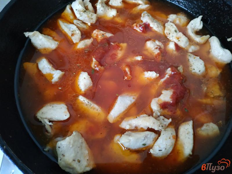 Фото приготовление рецепта: Куриное филе в соусе сацебели шаг №6