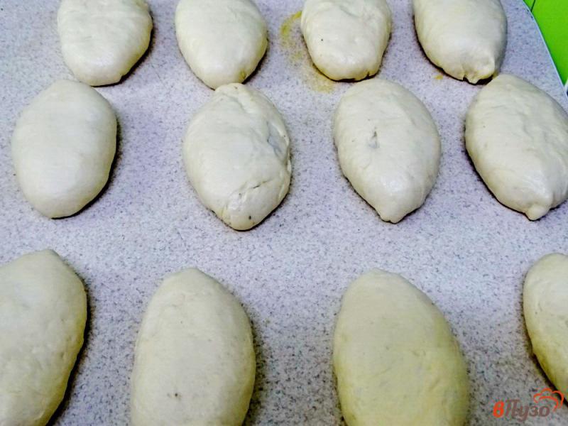 Фото приготовление рецепта: Пирожки жареные с капустой шаг №15