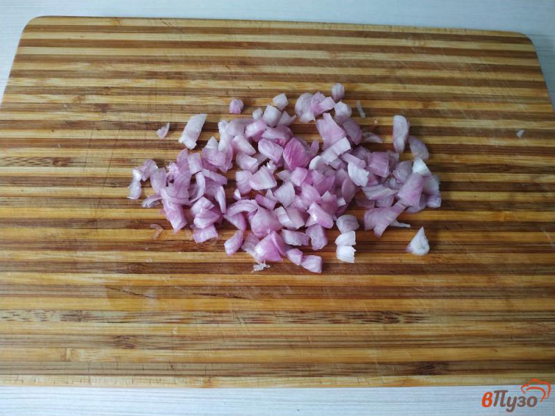 Фото приготовление рецепта: Духовые пироги с курицей и грибами шаг №5