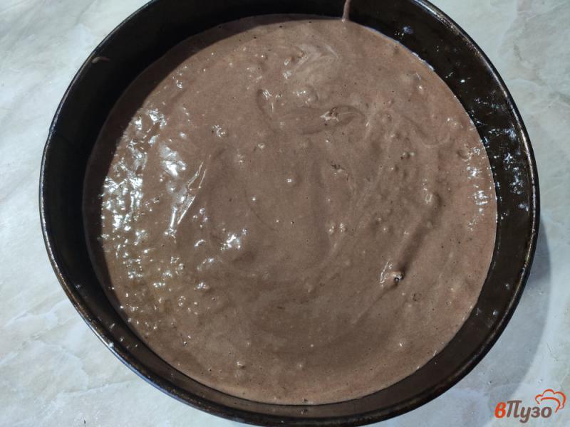 Фото приготовление рецепта: Шоколадный сметанник с творожным кремом шаг №5