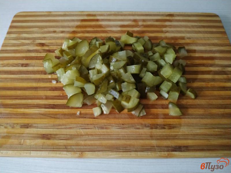 Фото приготовление рецепта: Салат оливье с лососем шаг №5