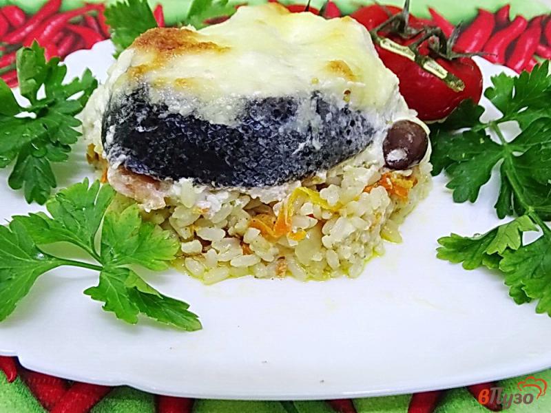 Фото приготовление рецепта: Лосось запеченный с рисом и овощами шаг №10