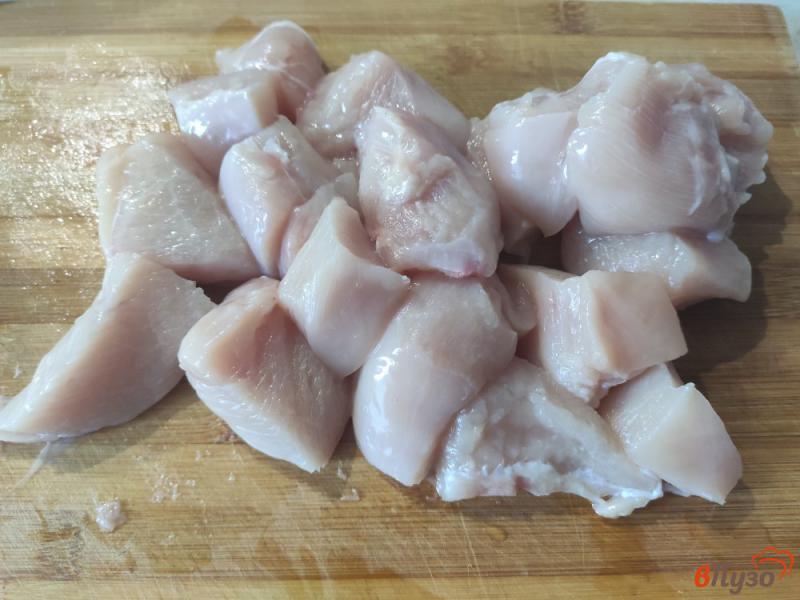 Фото приготовление рецепта: Куриное филе с соевым соусом на сковороде шаг №1