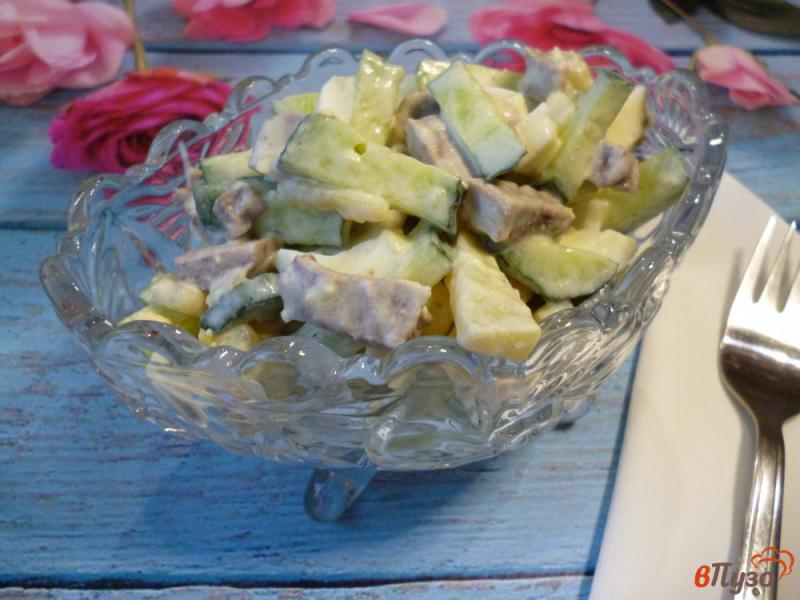 Фото приготовление рецепта: Салат из утиного филе шаг №9