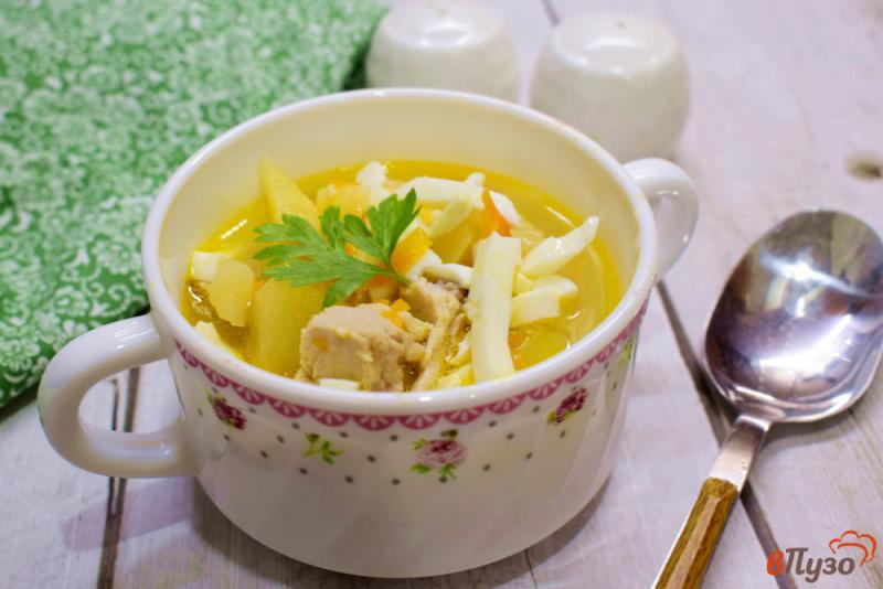 Фото приготовление рецепта: Мясной суп с картофелем и яйцом шаг №6