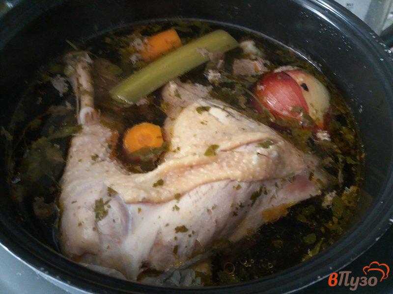 Фото приготовление рецепта: Суп из домашнего петуха шаг №3
