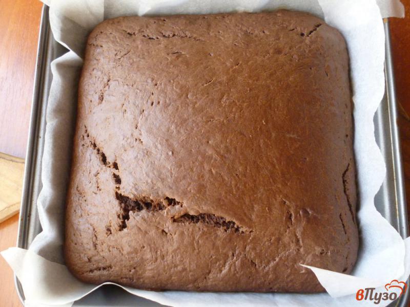 Фото приготовление рецепта: Шоколадный пирог с тыквой шаг №7