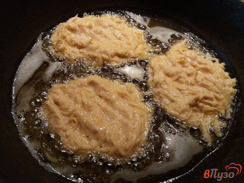 Фото приготовление рецепта: Колдуны или драники с мясом шаг №6