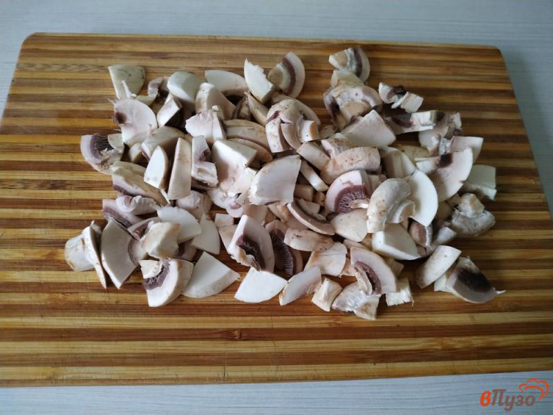Фото приготовление рецепта: Постный грибной суп с манной крупой шаг №5