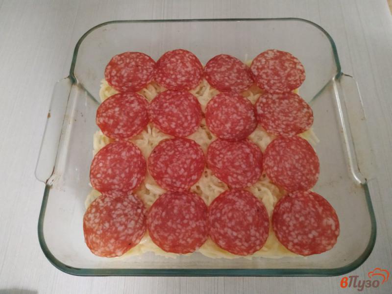 Фото приготовление рецепта: Запеканка из вермешели с салями и сыром шаг №7