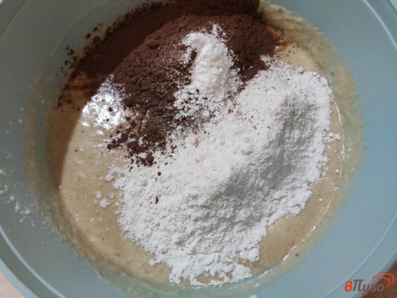 Фото приготовление рецепта: Шоколадный брауни шаг №5