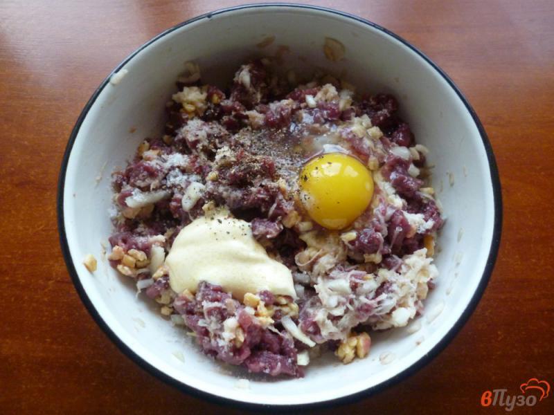 Фото приготовление рецепта: Рубленные котлеты из утиного мяса шаг №4