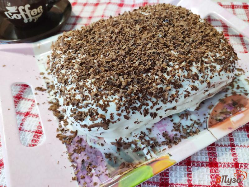 Фото приготовление рецепта: Торт с двумя видами крема и шоколадом шаг №13