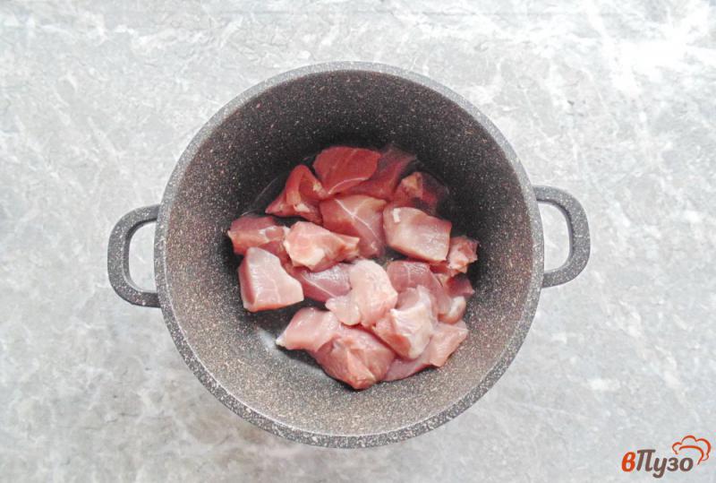 Фото приготовление рецепта: Свинина с тыквой и картофелем шаг №1