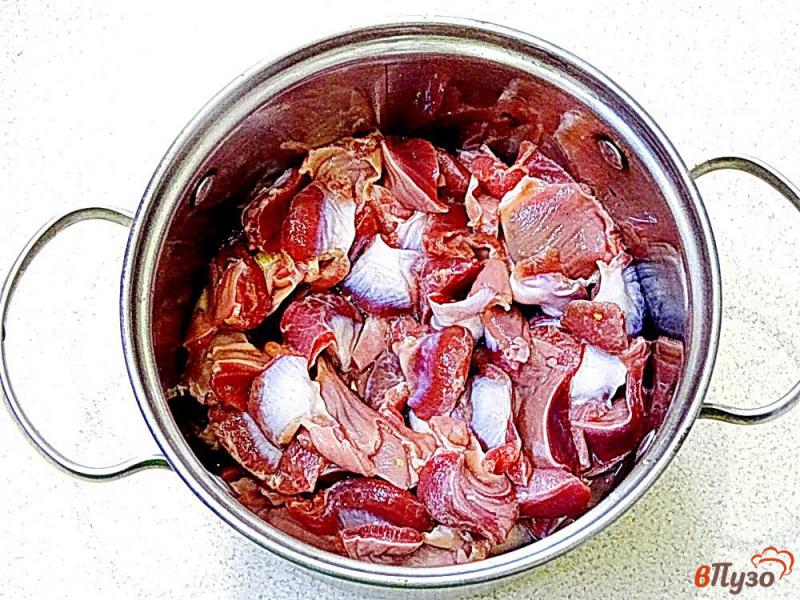 Фото приготовление рецепта: Куриные желудки с тыквой в сметанном соусе шаг №1