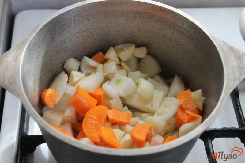 Фото приготовление рецепта: Паштет из куриной грудки с морковью шаг №2