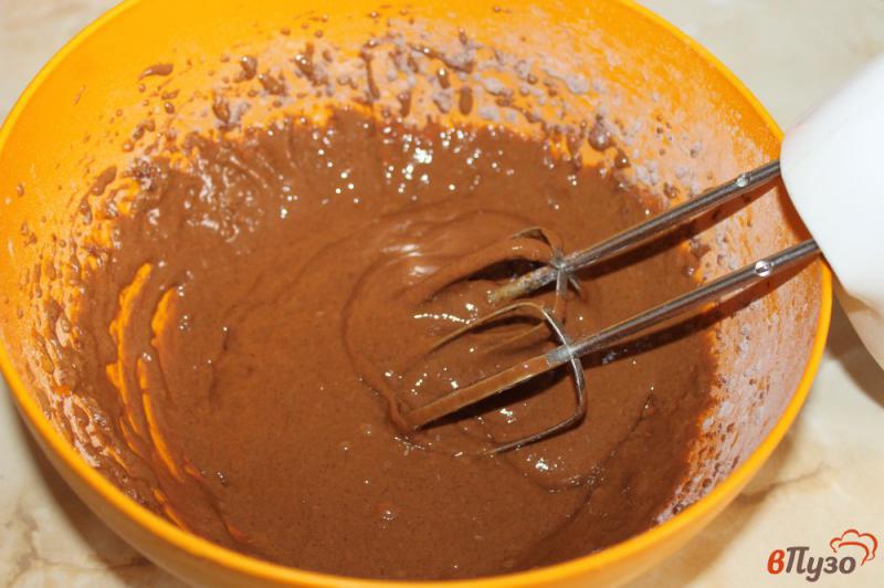 Фото приготовление рецепта: Шоколадные панкейки шаг №3