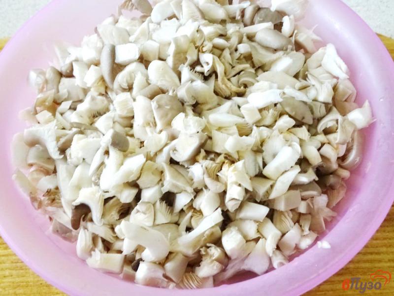 Фото приготовление рецепта: Картофельные зразы с грибами в духовке шаг №3