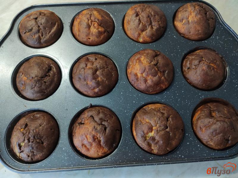 Фото приготовление рецепта: Творожные кексы с какао шаг №10
