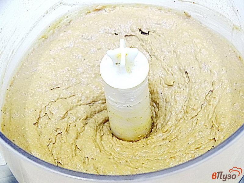 Фото приготовление рецепта: Пирожное со сгущёнкой и кокосовой стружкой. шаг №4
