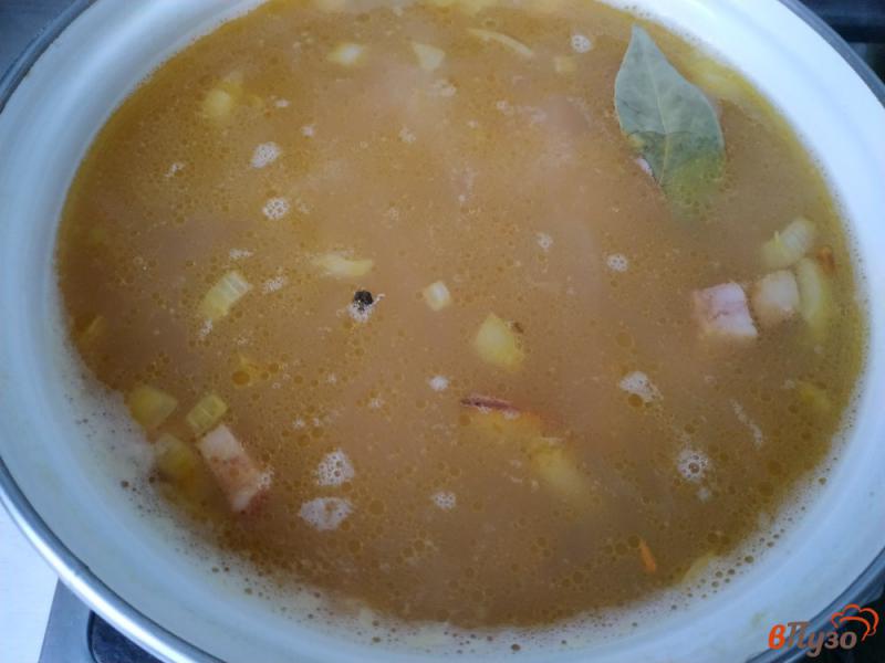 Фото приготовление рецепта: Суп гороховый с домашней колбасой шаг №8