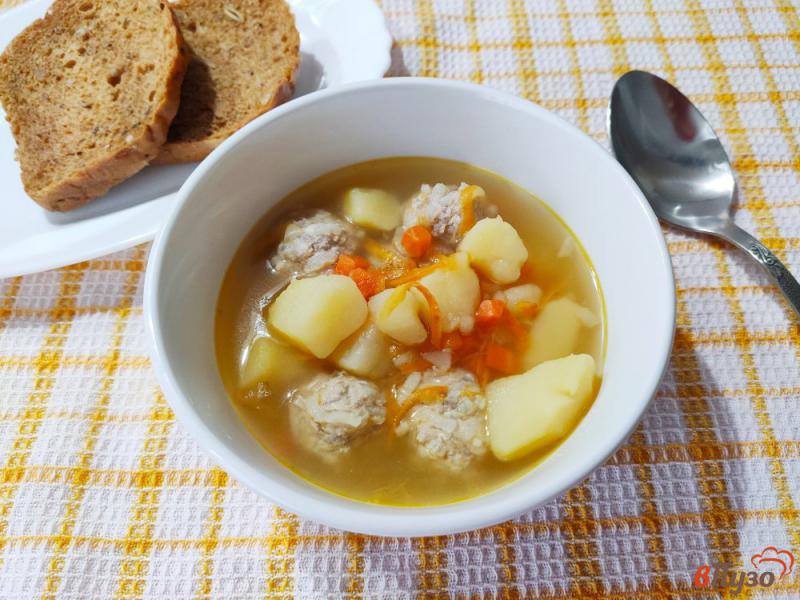Фото приготовление рецепта: Суп с фрикадельками шаг №10