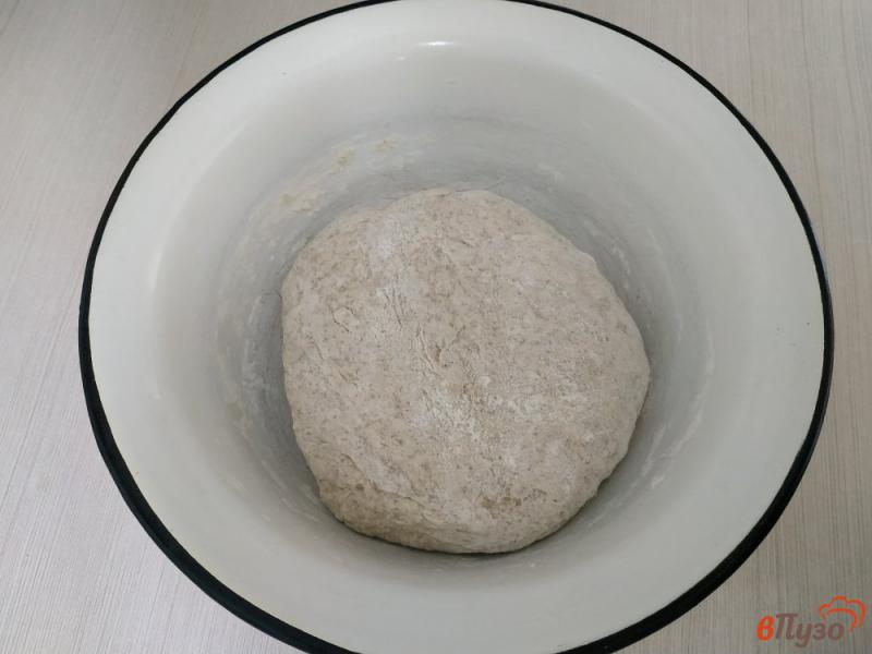 Фото приготовление рецепта: Пшеничный хлеб с ржаными отрубями шаг №5