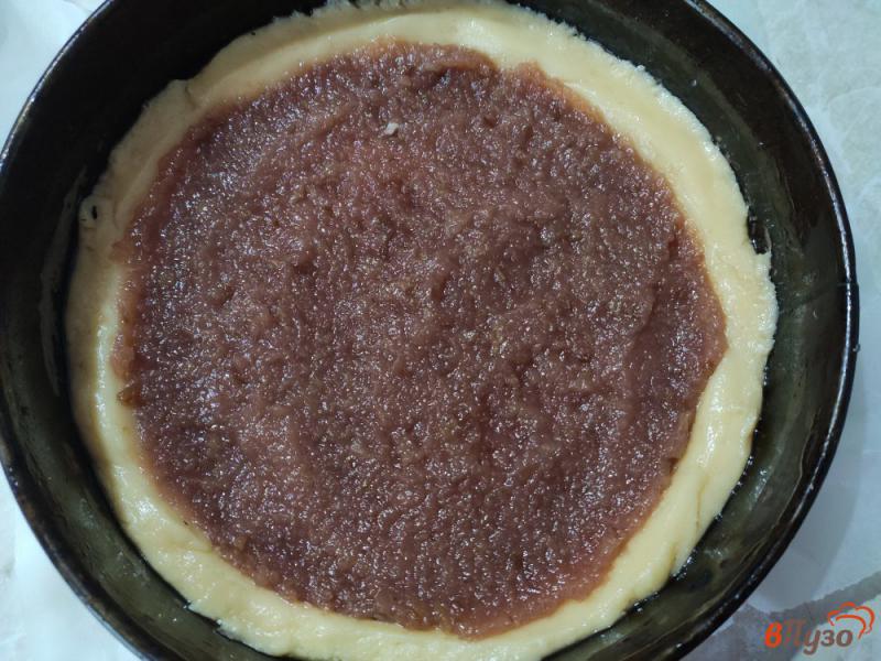 Фото приготовление рецепта: Пирог с вареньем шаг №6