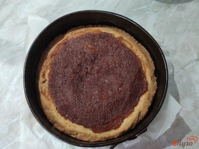 Фото приготовление рецепта: Пирог с вареньем шаг №7