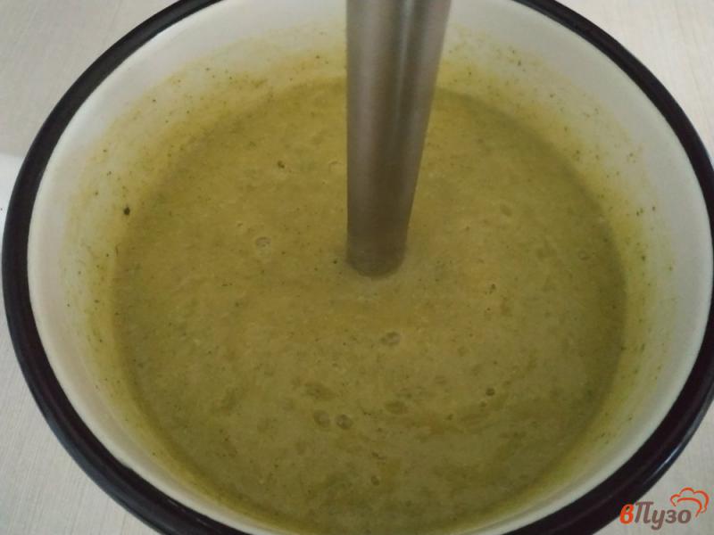 Фото приготовление рецепта: Овощной суп пюре с брокколи шаг №6