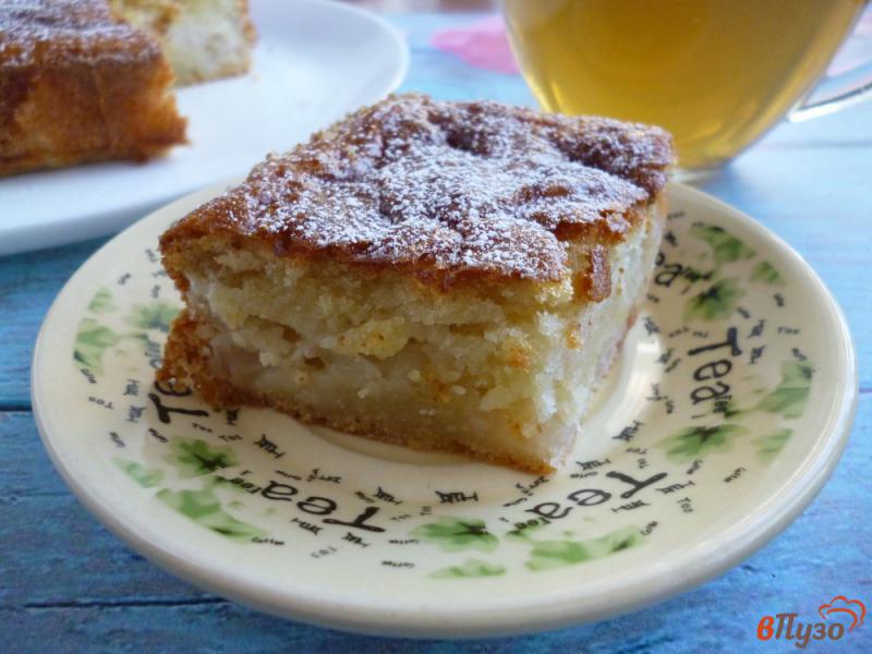 Фото приготовление рецепта: Яблочный пирог на простокваше шаг №11