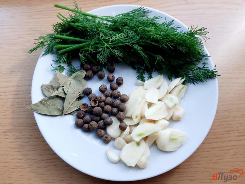 Фото приготовление рецепта: Ассорти из овощей на зиму шаг №3