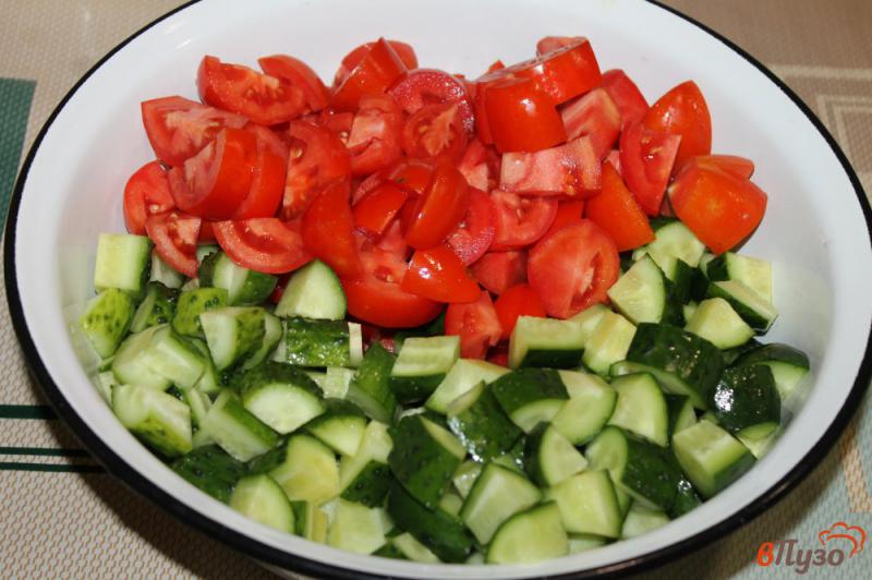 Фото приготовление рецепта: Овощной салат с фетой и овощами шаг №3