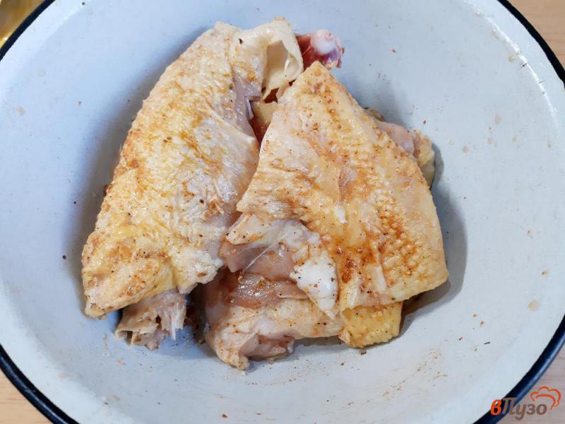 Фото приготовление рецепта: Курица карри тушеная в мультиварке шаг №3
