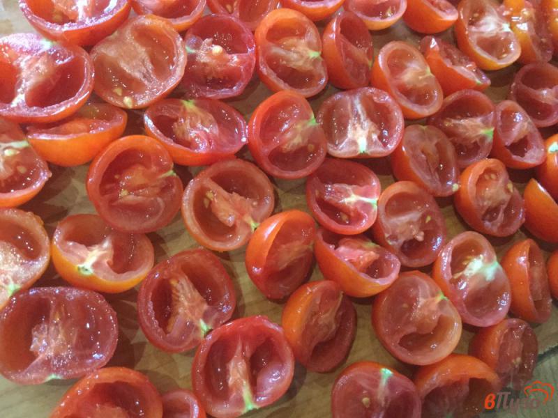 Фото приготовление рецепта: Вяленые помидоры шаг №3