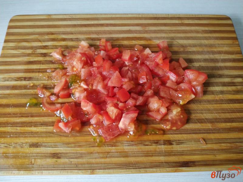 Фото приготовление рецепта: Картофельное пюре с томатами и укропом шаг №2