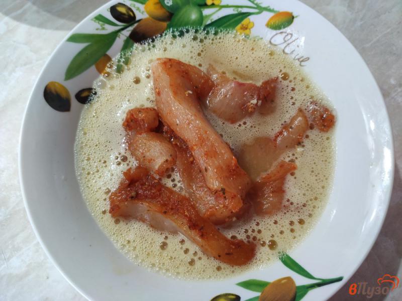 Фото приготовление рецепта: Куриное филе в кунжутной панировке в духовке шаг №6