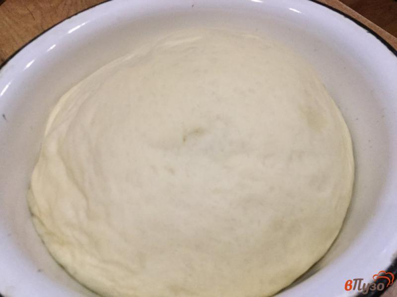 Фото приготовление рецепта: Пирог из рулетов с заварным кремом шаг №2