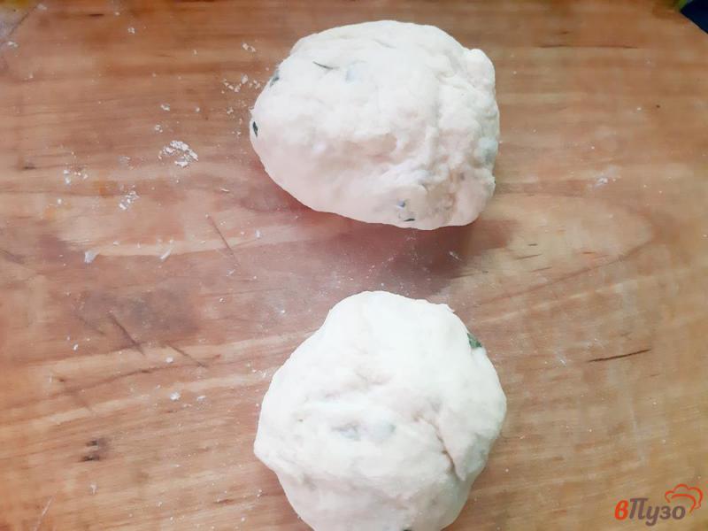 Фото приготовление рецепта: Пирожки дрожжевые с творогом в мультиварке шаг №5