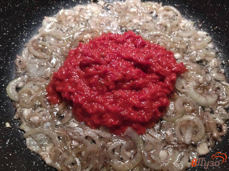 Фото приготовление рецепта: Тефтели из говядины в томатном соусе шаг №5