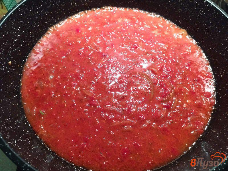 Фото приготовление рецепта: Тефтели из говядины в томатном соусе шаг №6