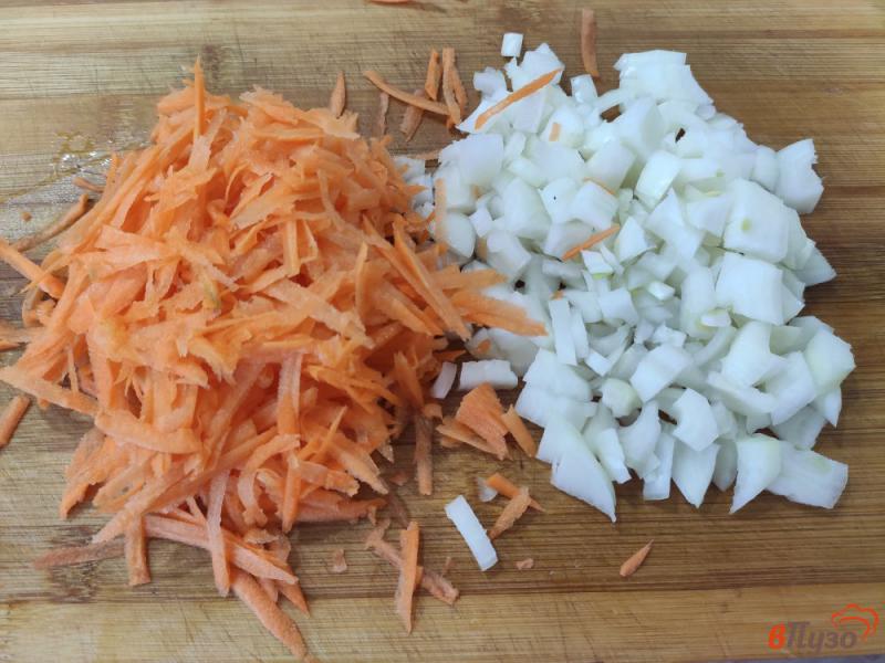 Фото приготовление рецепта: Куриное мясо с овощами и соевым соусом в духовке шаг №4