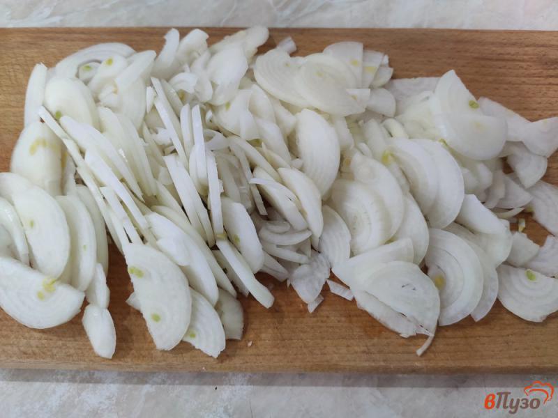 Фото приготовление рецепта: Салат из свиного сердца с маринованным луком шаг №1