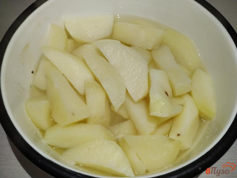 Фото приготовление рецепта: Картофельное пюре с луком и грибами шаг №6